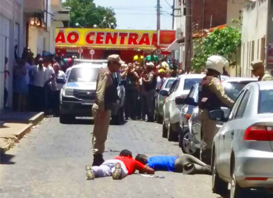 Agência dos Correios de Guanambi é assaltada; elemento preso sofre infarto e morre