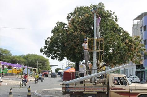 Câmeras de segurança começam a ser instaladas em Guanambi