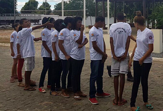 Primeira turma do Projeto Polícia Mirim é iniciada na cidade de Guanambi