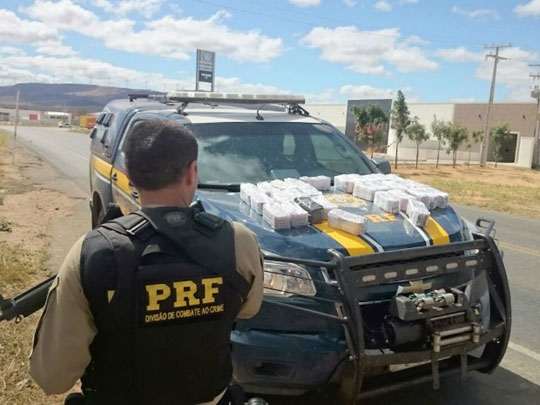 PRF apreende 22,3 mil comprimidos de anfetaminas em Guanambi