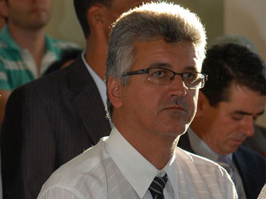 Ex-prefeito de Rio do Antônio é multado em R$ 5 mil por pagamento exagerado de diárias