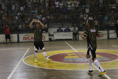 Futsal: Ibar vence o Juventude de virada e conquista o brumadense