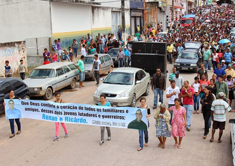 Ibicoara: Vereadores são enterrados e população presta homenagens
