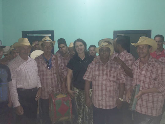Brumado: Ilka Abreu participa de apresentação de Reis na comunidade de Massaranduba