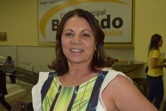Vereadora Ilka Abreu faz indicações estruturais em benefício de várias vias de Brumado