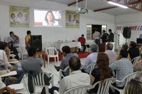 Eleições 2014: Eduardo Vasconcelos inaugura comitê do PSB em Brumado