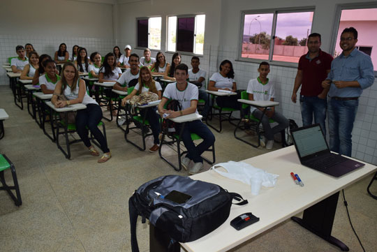 Alunos e professores se reúnem pela primeira vez no campus do IFBA em Brumado