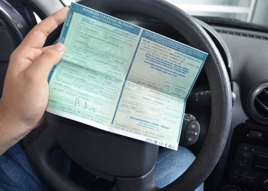 Motoristas podem pagar IPVA com desconto até o dia 5 de fevereiro