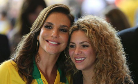 Ivete Sangalo e Shakira se apresentarão no encerramento da Copa do Mundo
