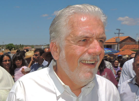 Wagner recebeu desvios da Petrobras na campanha de 2006, diz Cerveró