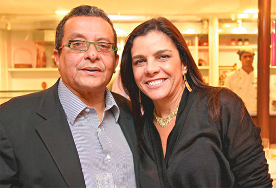 João Santana e Mônica Moura assinam acordo de delação premiada