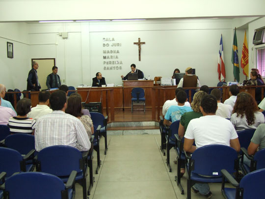 Júri de três acusados de homicídio acontece no dia 09 deste mês em Brumado