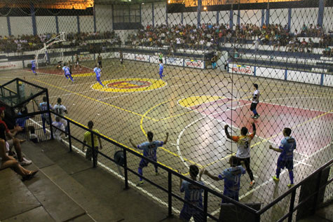 Futsal: Juventude sai na frente nas disputas finais do brumadense