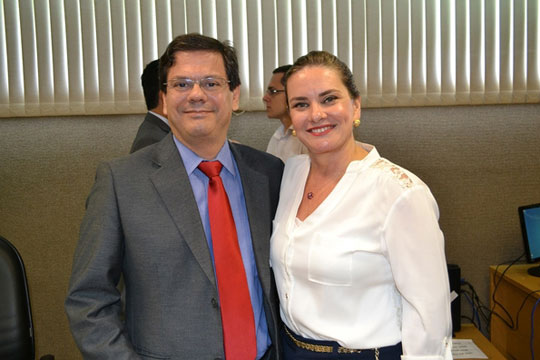 Deputada Ivana Bastos solicita Centro Digital para Lajedinho