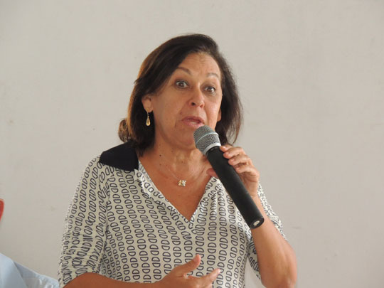 Lídice da Mata desiste de candidatura à prefeitura de Salvador