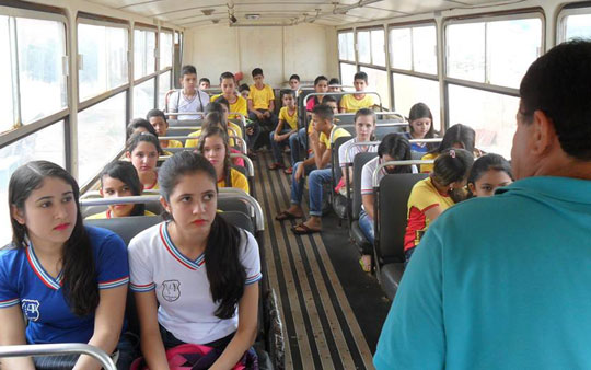 Livramento de Nossa Senhora: Secretário municipal de educação fiscaliza ônibus escolares