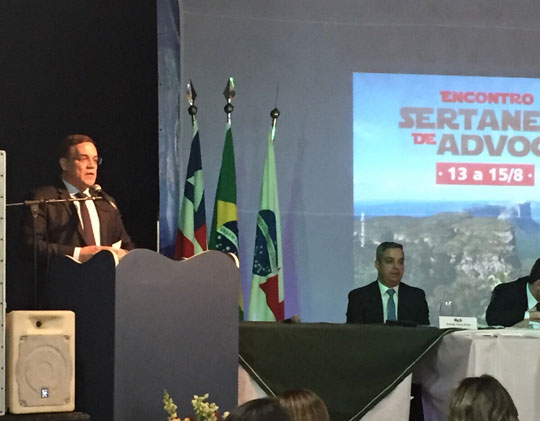 Deputado Luciano Ribeiro participa do Encontro Sertanejo de Advogados