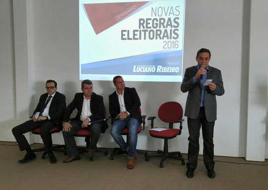 Caculé: Luciano Ribeiro realiza seminário sobre as novas regras eleitorais