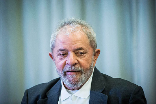 Lula pode vencer eleições em 2018 se não for preso por Moro, indica pesquisa