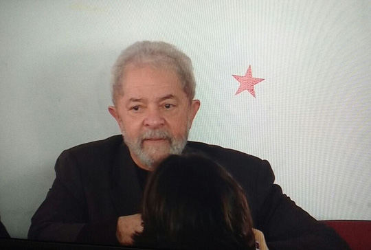 2018: Lula lidera e Bolsonaro supera Aécio, aponta pesquisa