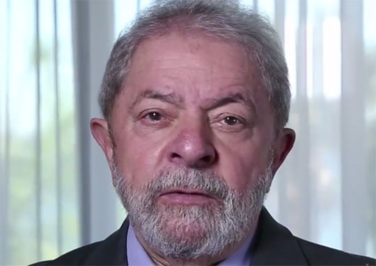 'Vamos derrotar o impeachment', diz confiante o ex-presidente Lula