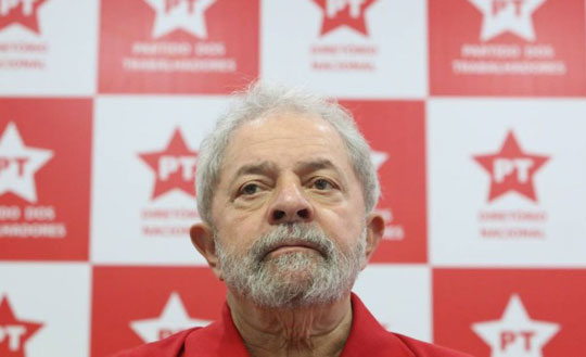 PGR pede investigação de Lula, Cunha, três ministros e mais 25 pessoas