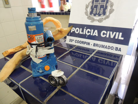 Brumado: Polícia encontra macaco hidráulico que seria utilizado em fuga de presos