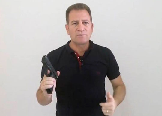 Pré-candidato à prefeitura de Goiânia propõe a criação da 'bolsa-arma'