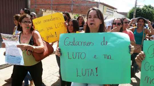 Dom Basílio: Servidores aprovam em assembleia indicativo de greve