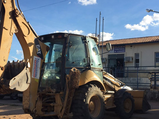 Guanambi: Máquina da prefeitura é apreendida por prática irregular