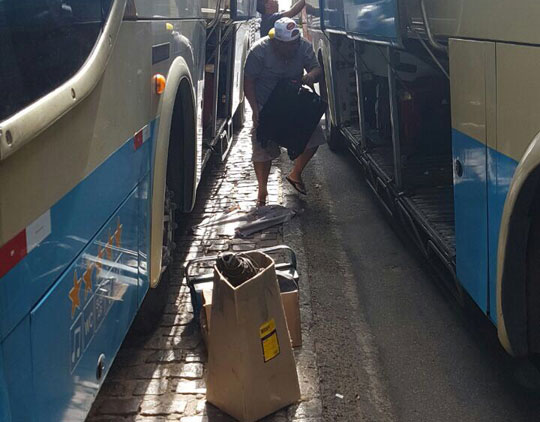 Após 5h, ônibus da Novo Horizonte presta socorro a brumadenses em Maracás
