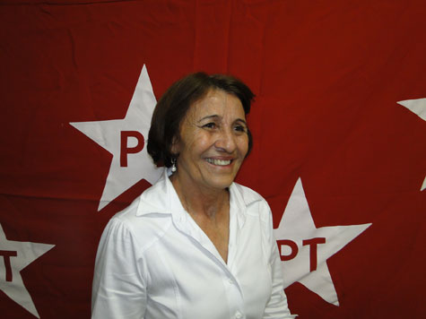 Eleições 2014: Marizete Pereira dispara críticas ao antigo governo de Paulo Souto