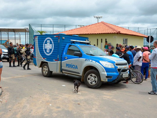 Menina de 13 anos morre após ser baleada pelo namorado em Vitória da Conquista