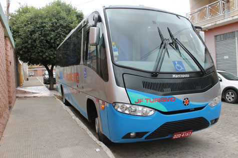 Brumado: Novo micro-ônibus fará transporte de pacientes para a capital do estado