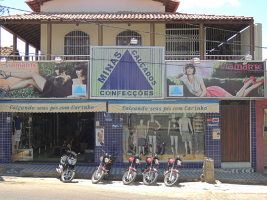 Brumado: Minas Calçados e Confecções está contratando vendedores temporários