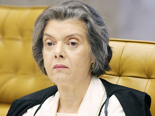 Cármen Lúcia, presidente do STF, volta a defender 'imprensa livre'