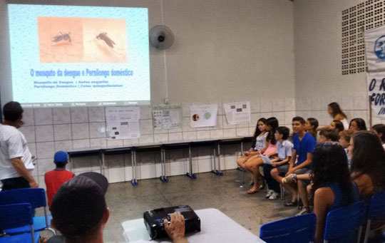 Modera apoiou projeto da escola Cmeas 'Vencendo a Dengue, a Zika e a Chikungunya' em Brumado