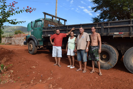 Brumado: Sem a Fiol, moradores de Ubiraçaba migram para o corte de cana