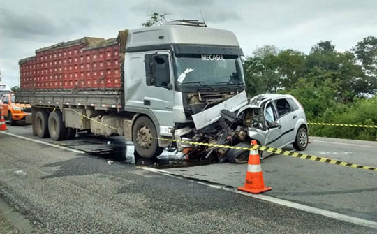 Bebê de 11 meses e pais morreram em acidente na BR-116 em Vitória da Conquista