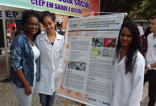 Estudantes apresentam projetos de intervenção social em Guanambi
