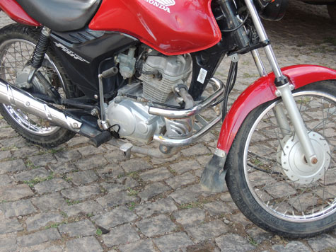 Brumado: Polícia recupera moto roubada de lavrador
