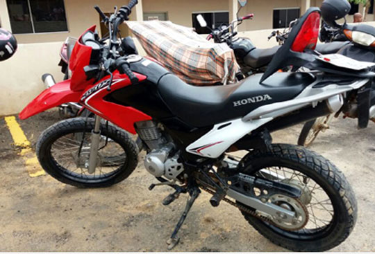 Caetité: Polícia Militar recupera motocicleta que havia sido roubada em Brumado