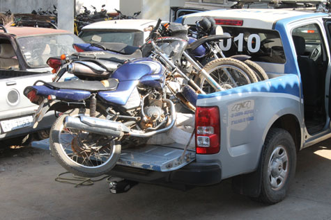 Brumado: Polícia recupera motocicletas pinadas e materiais roubados da Fiol