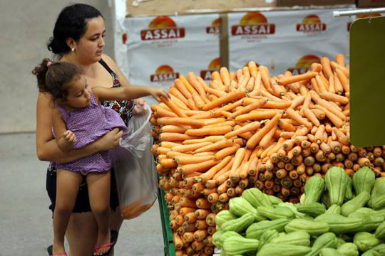 Em dois anos, população brasileira empobrece 9,1%