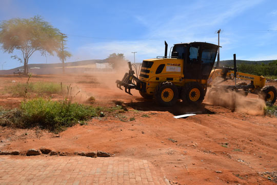 Brumado: Urbanização de acesso ao IFBA é iniciada e prefeitura espera Michel Temer na inauguração