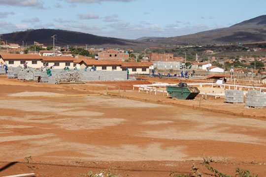 Governo Federal anuncia retomada de obras do Minha Casa Minha Vida