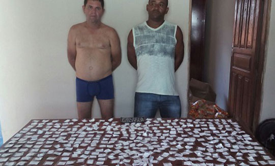 Polícia realiza grande apreensão de drogas em Paramirim