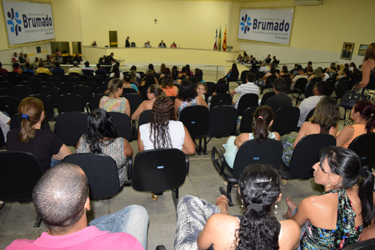 Câmara Municipal de Brumado dispõe sobre uso da Tribuna Livre e do Auditório