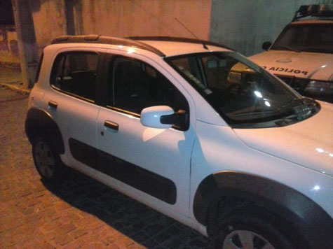Brumado: Homem tem carro roubado e polícia recupera minutos depois