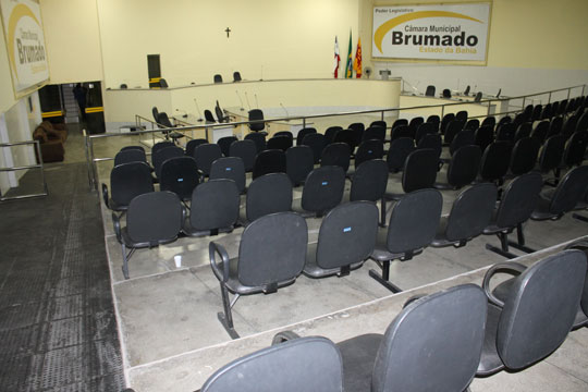Vereadores eleitos já começam a articular formação da nova mesa legislativa em Brumado
